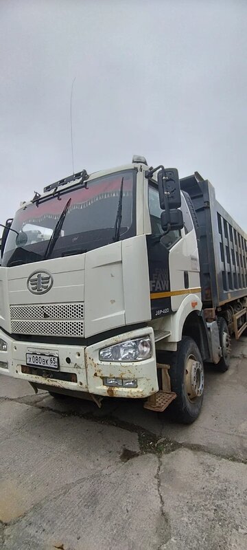 FAW J6 8x4 Самосвал — фото 3