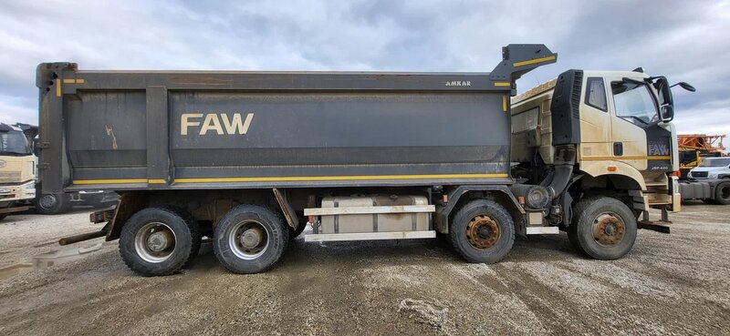Автомастер 6589 на шасси FAW CA 3310 8x4 Самосвал — фото 4