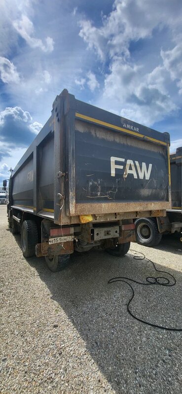 Автомастер 6589 на шасси FAW CA 3310 8x4 Самосвал — фото 4