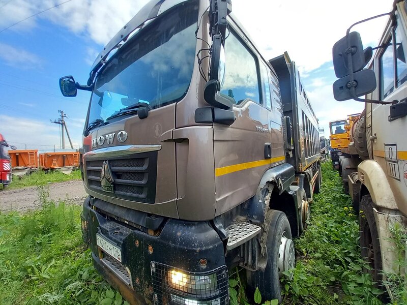 Howo T5G 8x4 Самосвал — фото 3