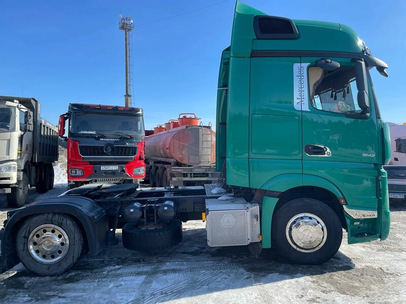 Mercedes-Benz ACTROS 4x2 Седельный тягач — фото 4