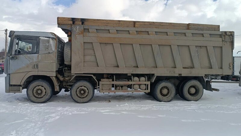 Shacman (Shaanxi) SX 8x4 Самосвал — фото 4