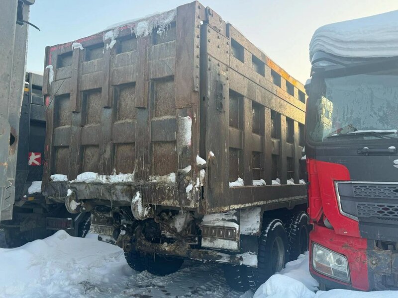 Shacman (Shaanxi) SX 8x4 Самосвал — фото 3