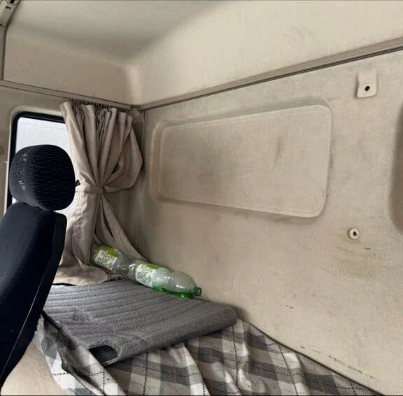 Shacman (Shaanxi) SX 8x4 Самосвал — фото 9