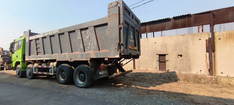 Shacman (Shaanxi) SX 8x4 Самосвал — фото 7