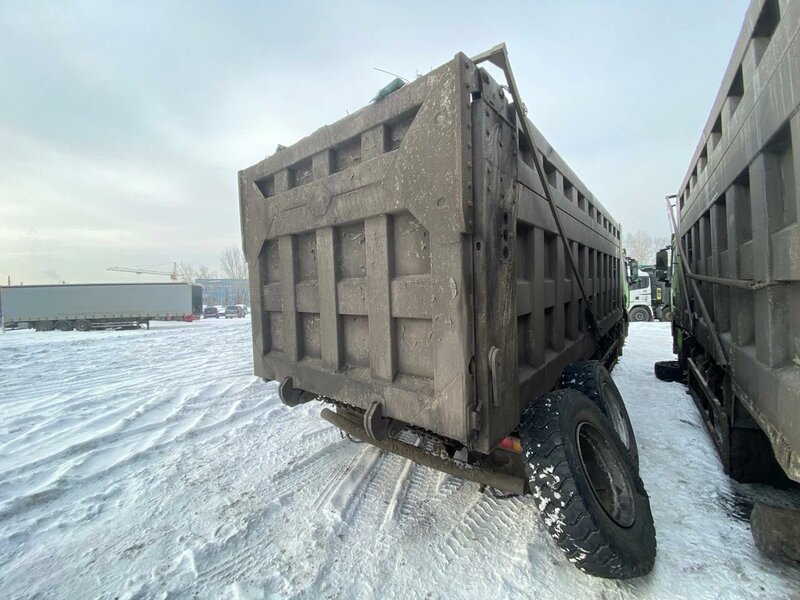 Shacman (Shaanxi) SX 8x4 Самосвал — фото 3