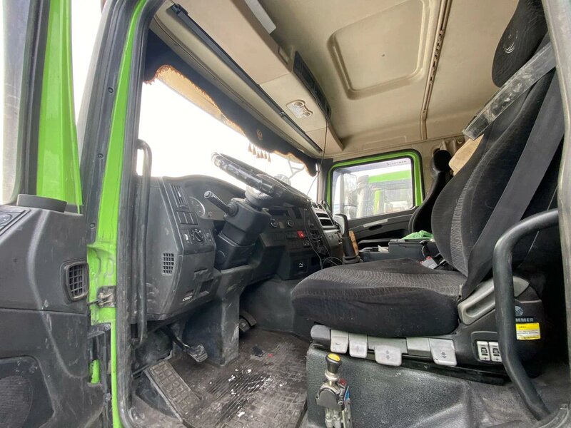 Shacman (Shaanxi) SX 8x4 Самосвал — фото 4