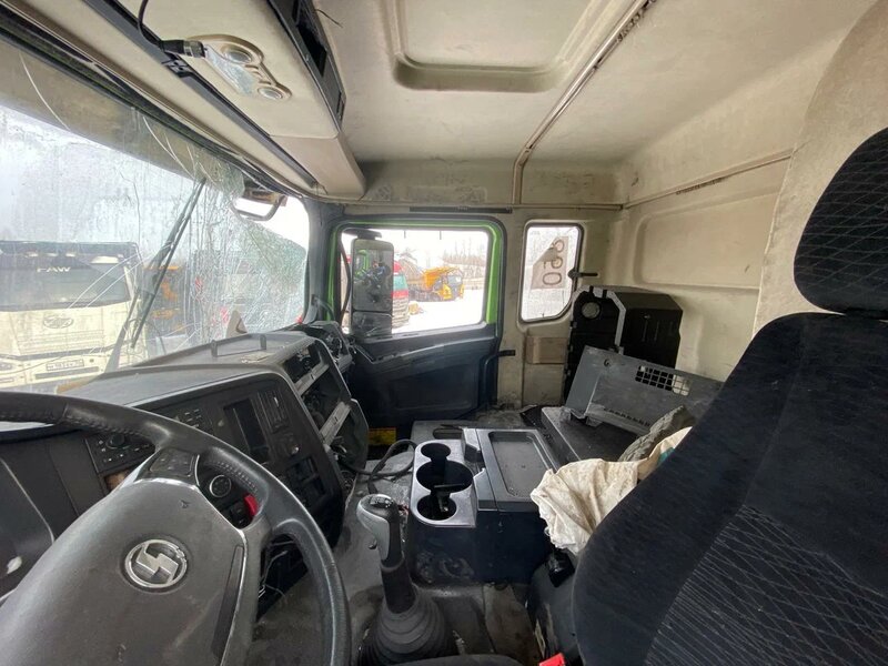 Shacman (Shaanxi) SX 8x4 Самосвал — фото 10