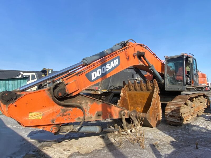 Doosan DX480 Экскаватор — фото 2