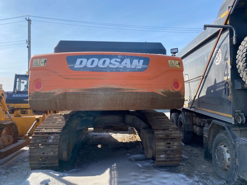 Doosan DX480 Экскаватор — фото 4