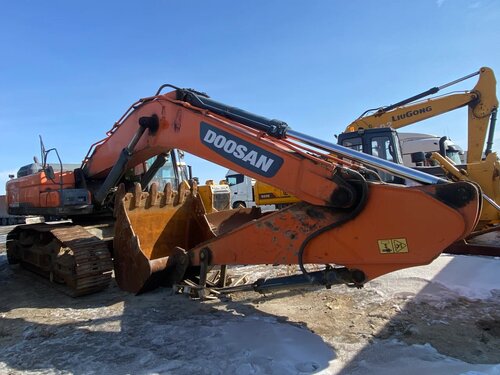 Doosan DX480 Экскаватор