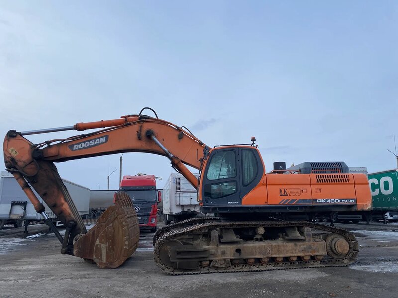 Doosan DX480 Экскаватор — фото 2