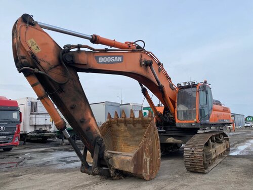 Doosan DX480 Экскаватор