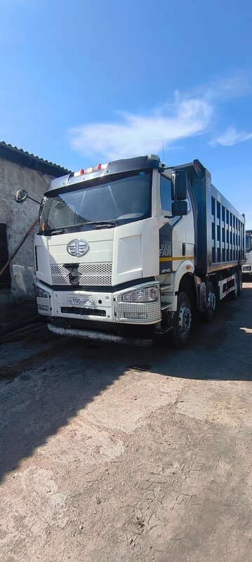 FAW J6 8x4 Самосвал — фото 2