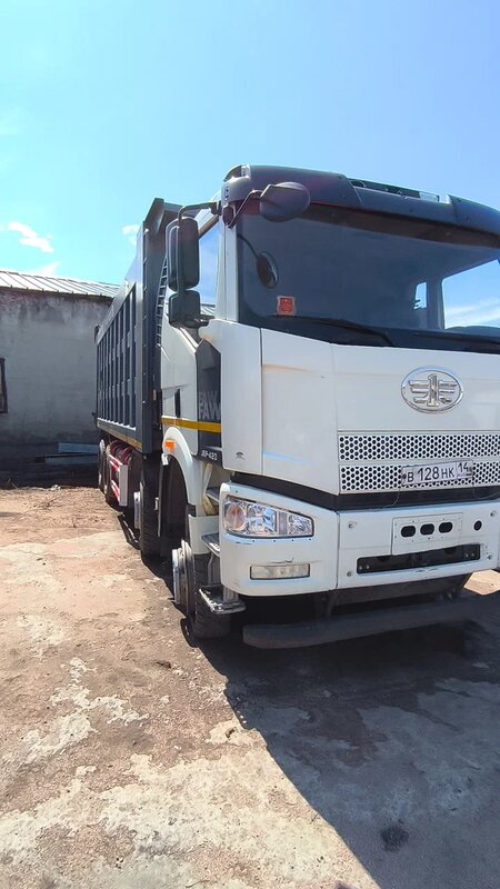 FAW J6 8x4 Самосвал — фото 3