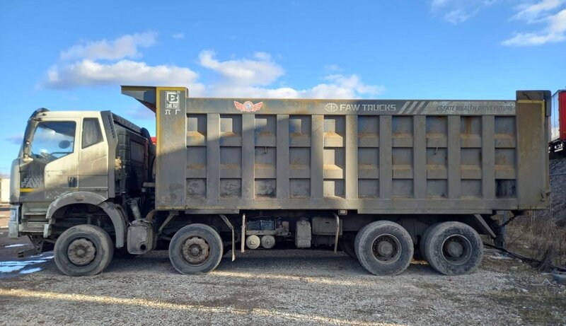FAW J6 8x4 Самосвал — фото 3