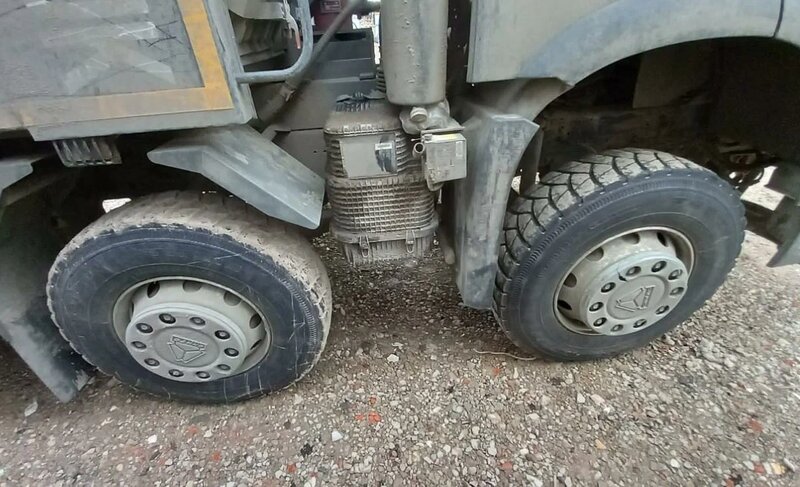 Howo ZZ 8x4 Самосвал — фото 8
