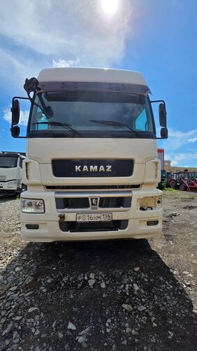 КамАЗ М1840 4x2 Седельный тягач