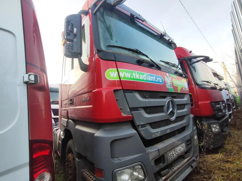 Mercedes-Benz ACTROS 4x2 Седельный тягач — фото 1