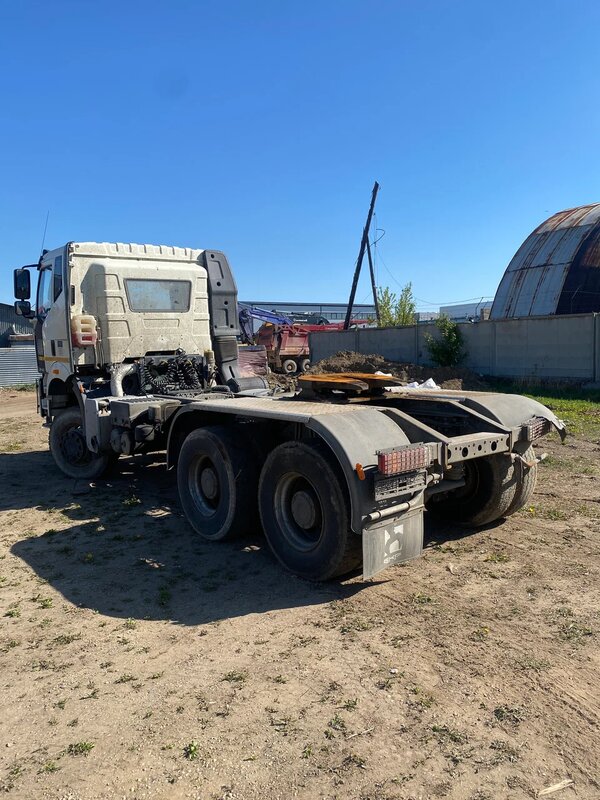 FAW J6 6x6 Седельный тягач — фото 7