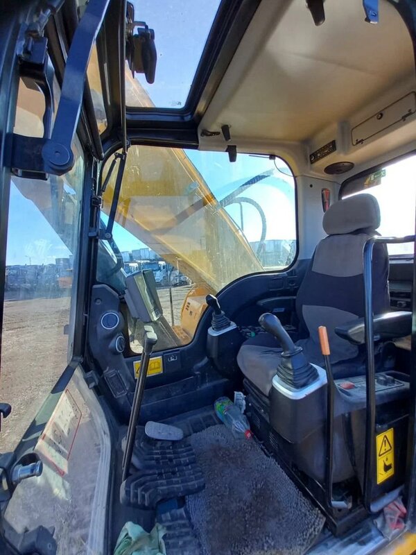 JCB JS 305 Экскаватор — фото 5