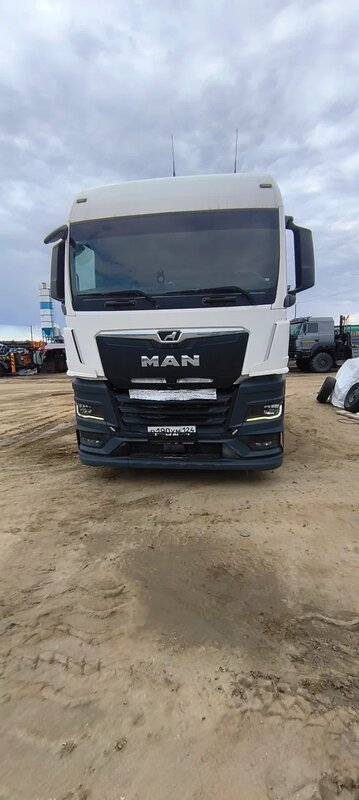 MAN TGX 4x2 Седельный тягач — фото 1