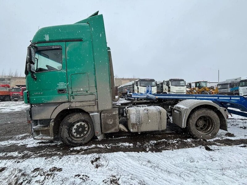 Mercedes-Benz ACTROS 4x2 Седельный тягач — фото 2