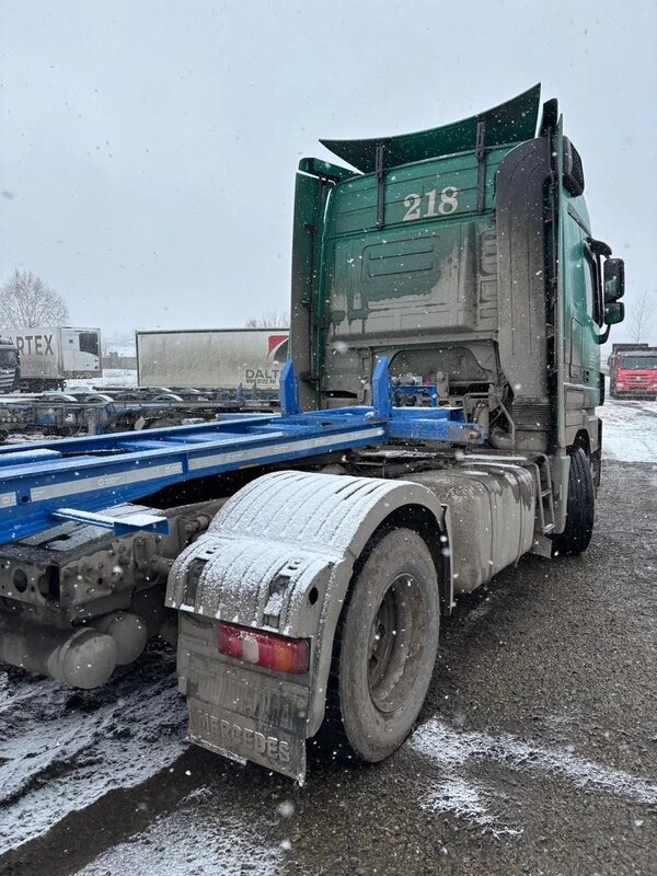 Mercedes-Benz ACTROS 4x2 Седельный тягач — фото 4