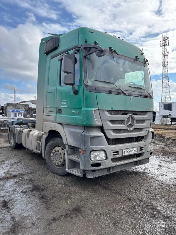 Mercedes-Benz ACTROS 4x2 Седельный тягач — фото 7