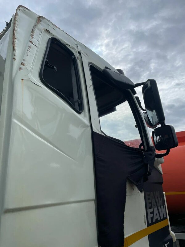 FAW J6 6x6 Самосвал — фото 14
