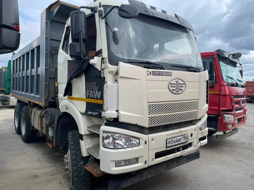 FAW J6 6x6 Самосвал