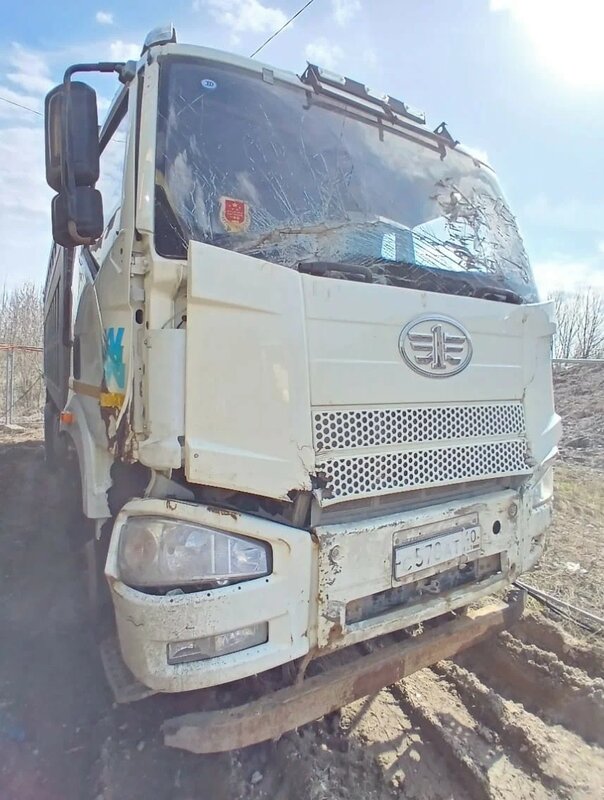 FAW J6 8x4 Самосвал — фото 3