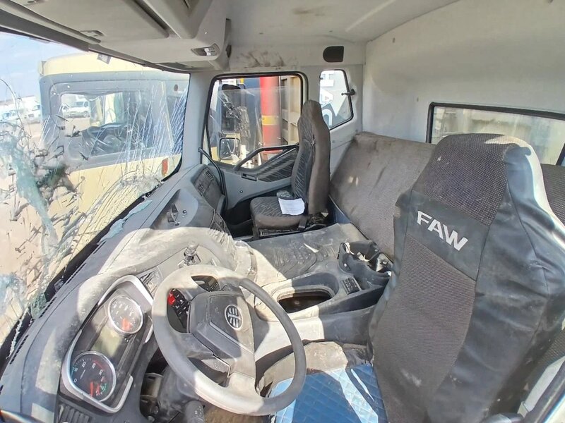 FAW J6 8x4 Самосвал — фото 10