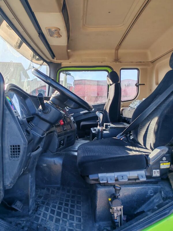 Shacman (Shaanxi) SX 8x4 Самосвал — фото 11