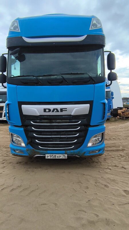 DAF XF 4x2 Седельный тягач — фото 1