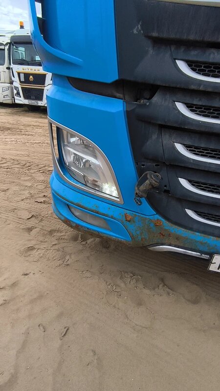 DAF XF 4x2 Седельный тягач — фото 10