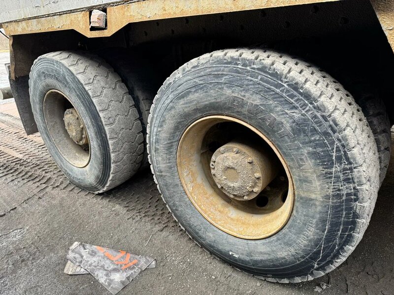 Shacman (Shaanxi) SX 8x4 Самосвал — фото 14