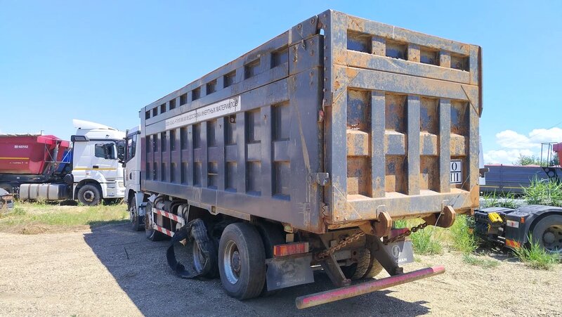 Shacman (Shaanxi) SX 8x4 Самосвал — фото 7