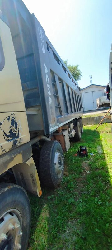 Shacman (Shaanxi) SX 8x4 Самосвал — фото 5