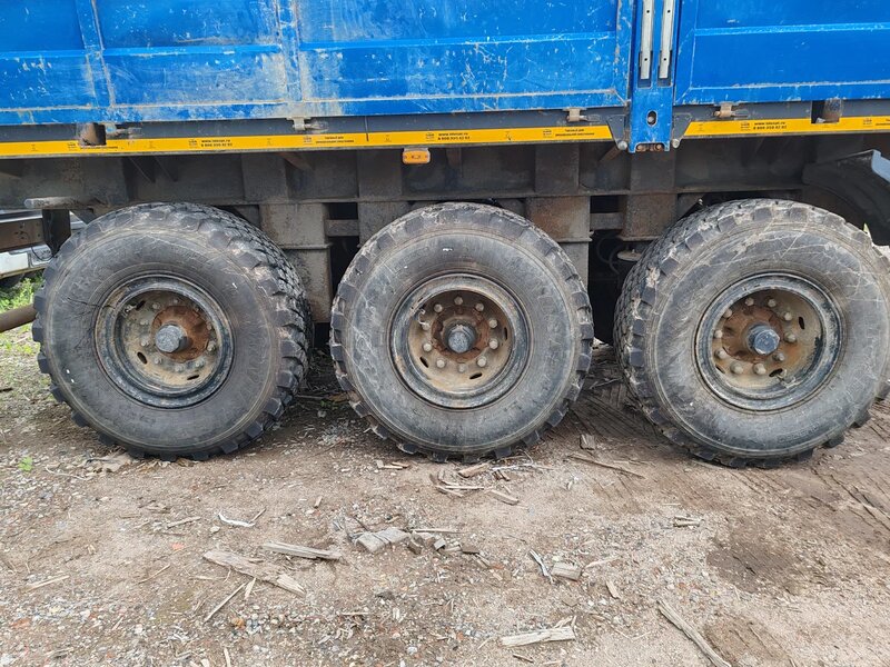 ПРОИЗВОДСТВЕННАЯ КОМПАНИЯ УНИВЕРСАЛЬНОЙ СПЕЦТЕХНИКИ 4679 Полуприцеп бортовой — фото 11