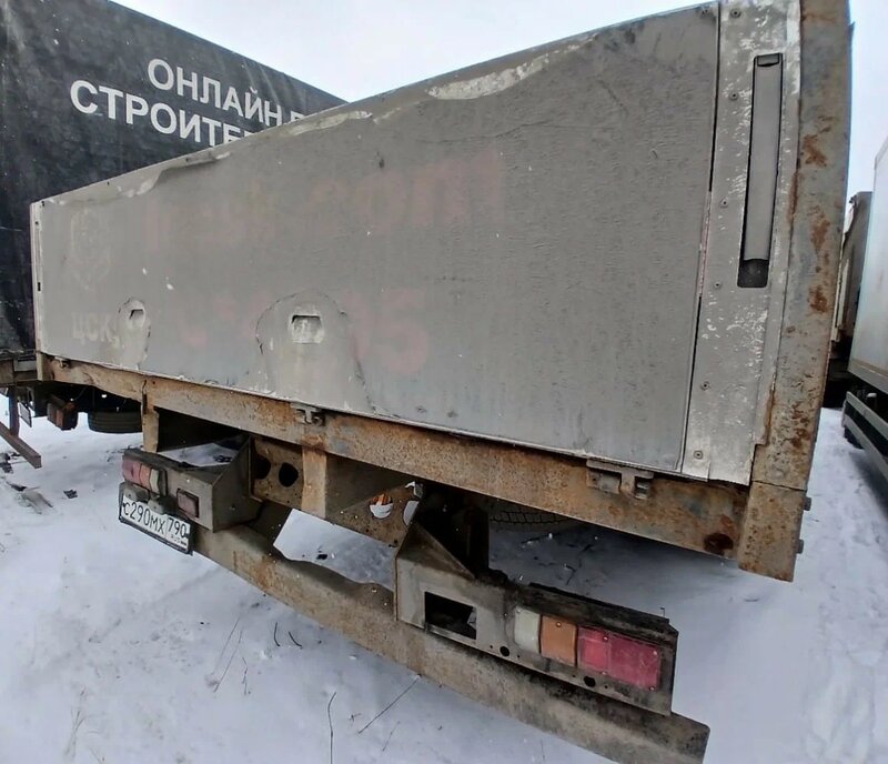 РусТрак 4389 на шасси Isuzu Forward 18.0 (FVR) Бортовой с КМУ — фото 4