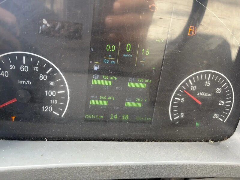 МАЗ 4371 4x2 Бортовой (Евроборт) — фото 10