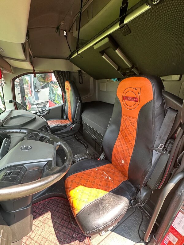 Volvo FH 6x2 Седельный тягач — фото 8