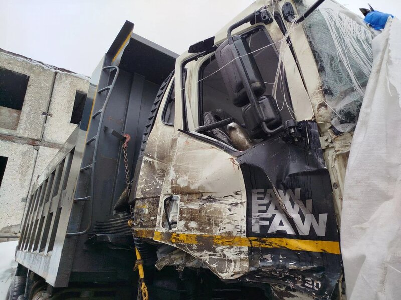 FAW J6 6x6 Самосвал — фото 1