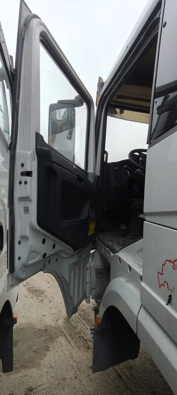 Shacman (Shaanxi) SX 8x4 Самосвал — фото 7