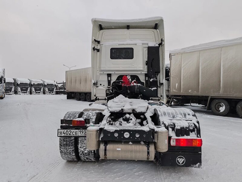 Foton AUMAN 4x2 Седельный тягач — фото 15