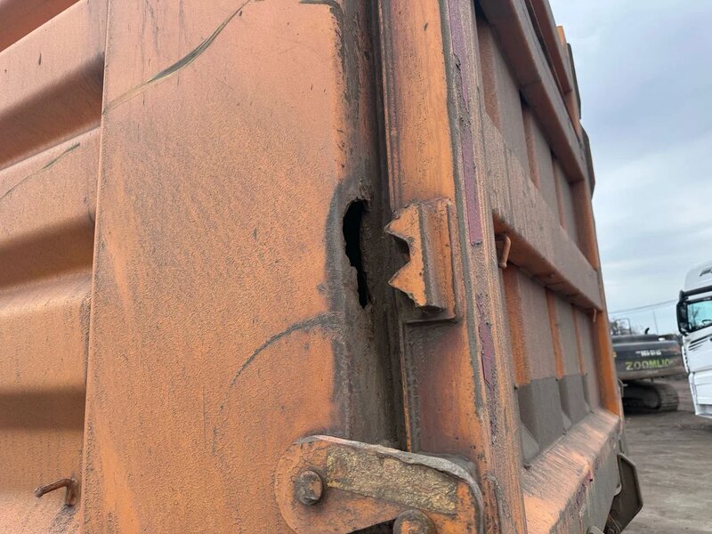 Shacman (Shaanxi) SX 8x4 Самосвал — фото 14