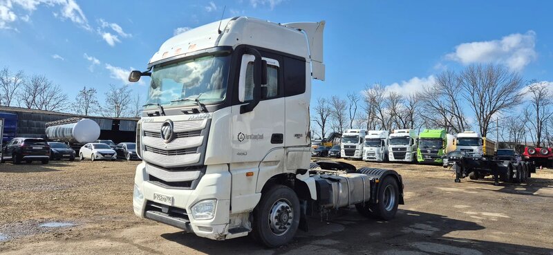 Foton AUMAN 4x2 Седельный тягач — фото 3