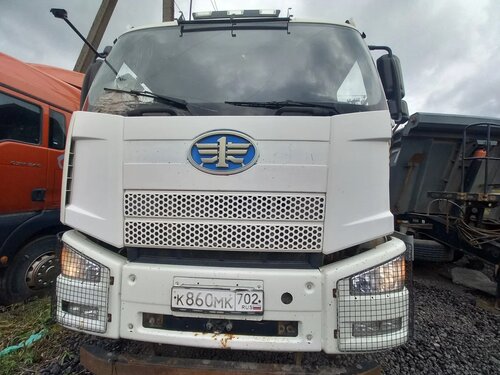 FAW J6 6x4 Самосвал