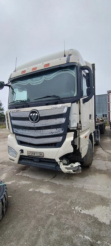Foton AUMAN 4x2 Седельный тягач — фото 2